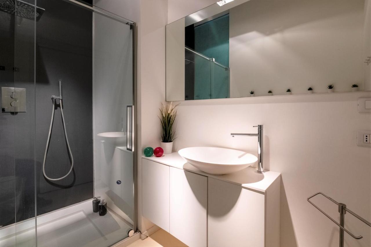 Charming Flat In Centro A Ferrara Con Posto Auto 빌라 외부 사진